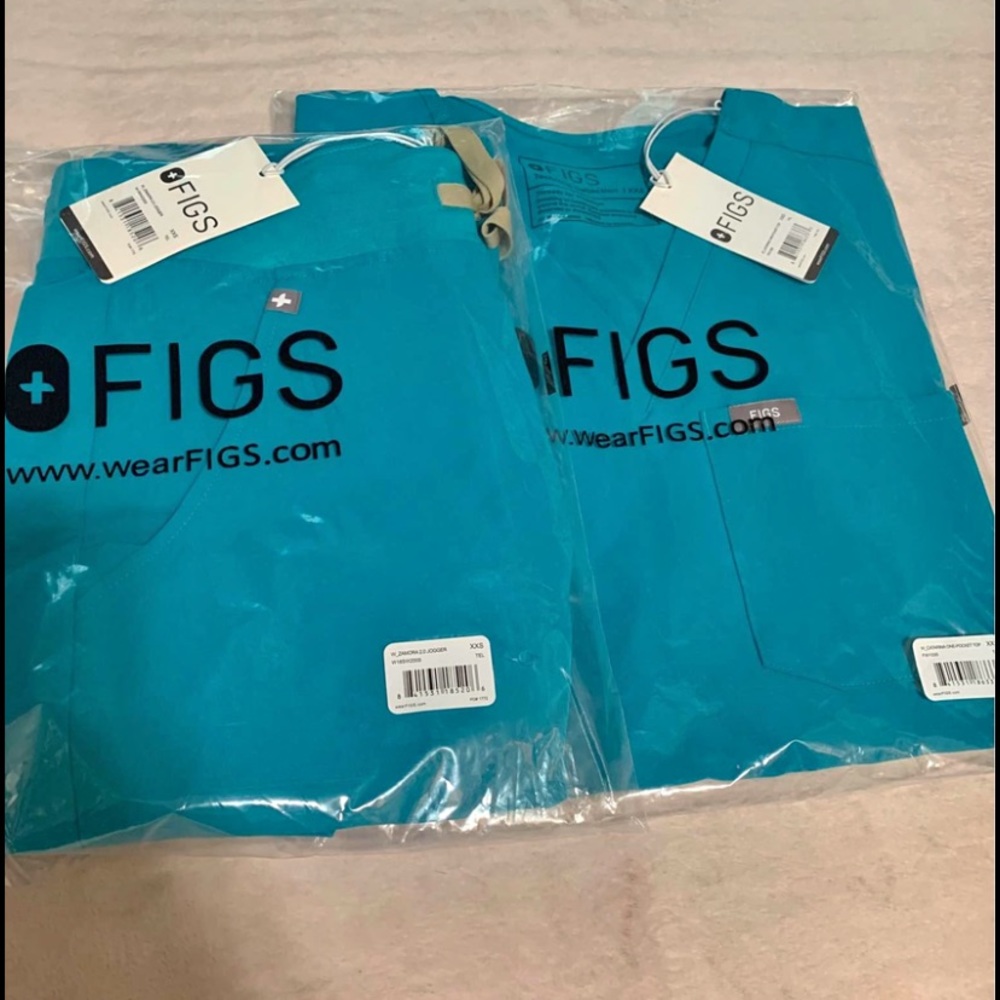 Figs scrub set size reg. medium pacific blue